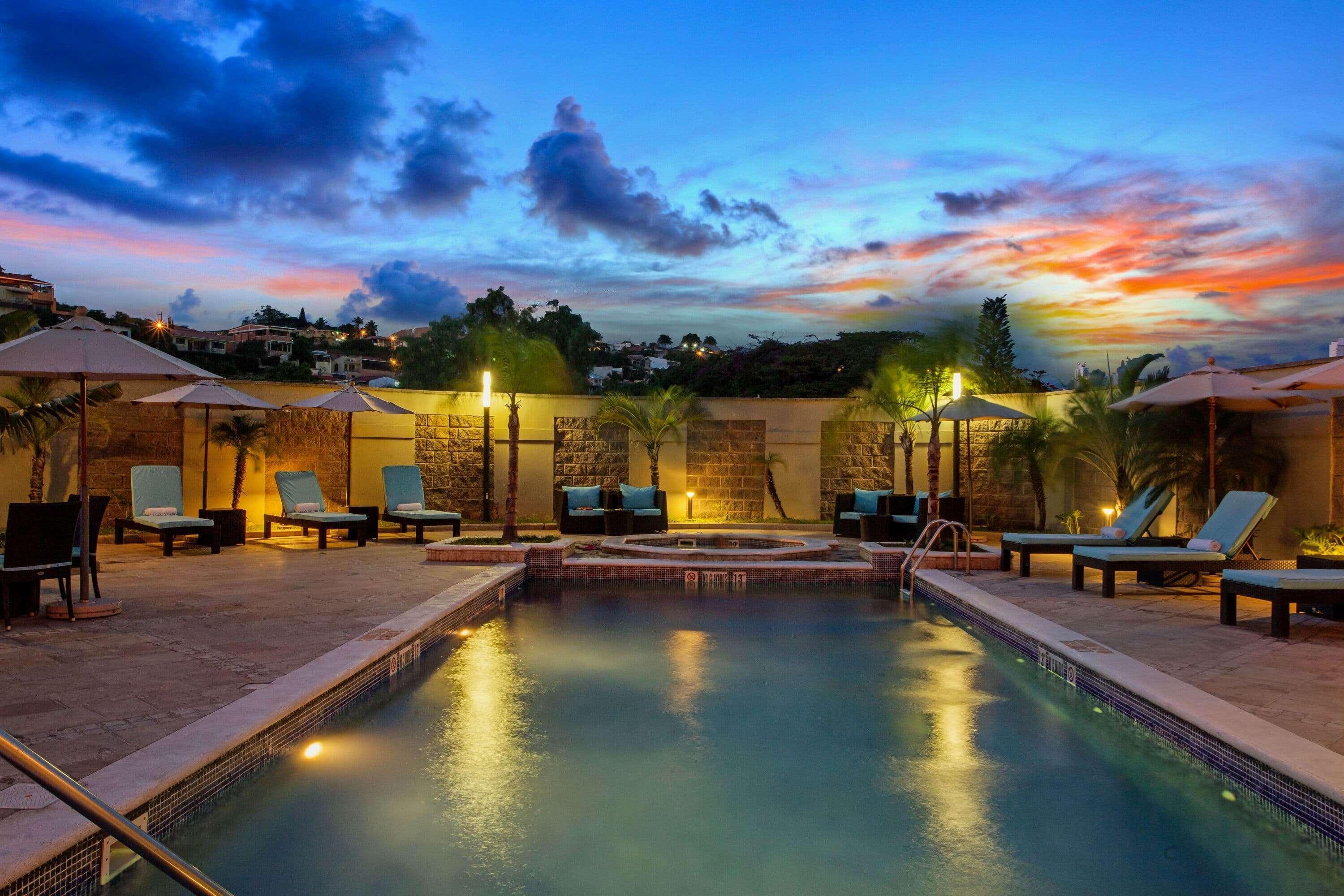 La Quinta By Wyndham Tegucigalpa Hotel Buitenkant foto