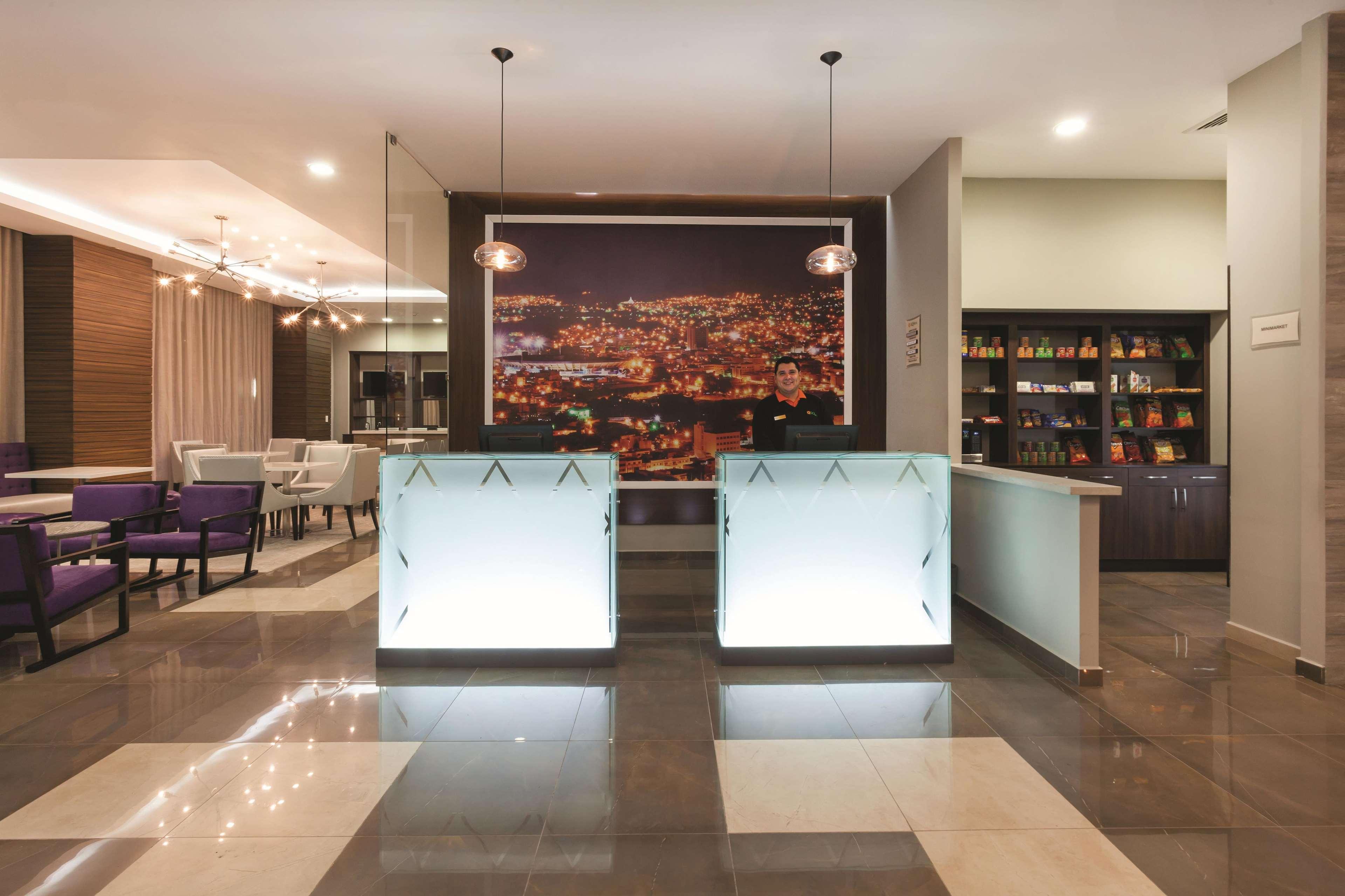 La Quinta By Wyndham Tegucigalpa Hotel Buitenkant foto