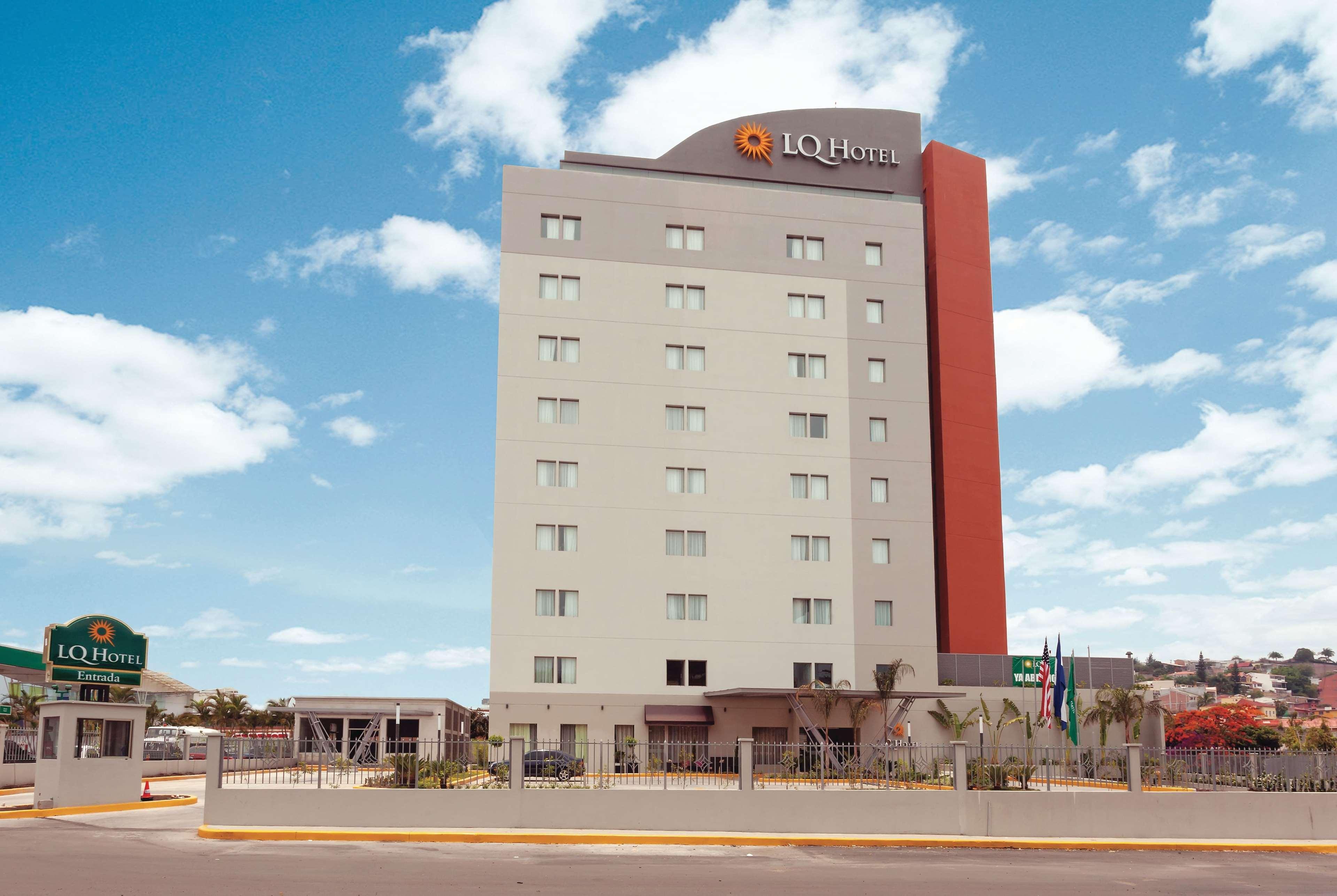 La Quinta By Wyndham Tegucigalpa Hotel Buitenkant foto